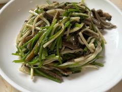 茭白炒鳝丝-玫瑰厅上海菜(兴国路店)