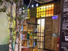-河坝烧烤串城(金达莱店)