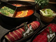 -三出山火锅(南京万象天地店)