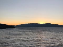 -湖景渔湾
