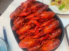-老鄞江清水龙虾•赵赵家(江北店)