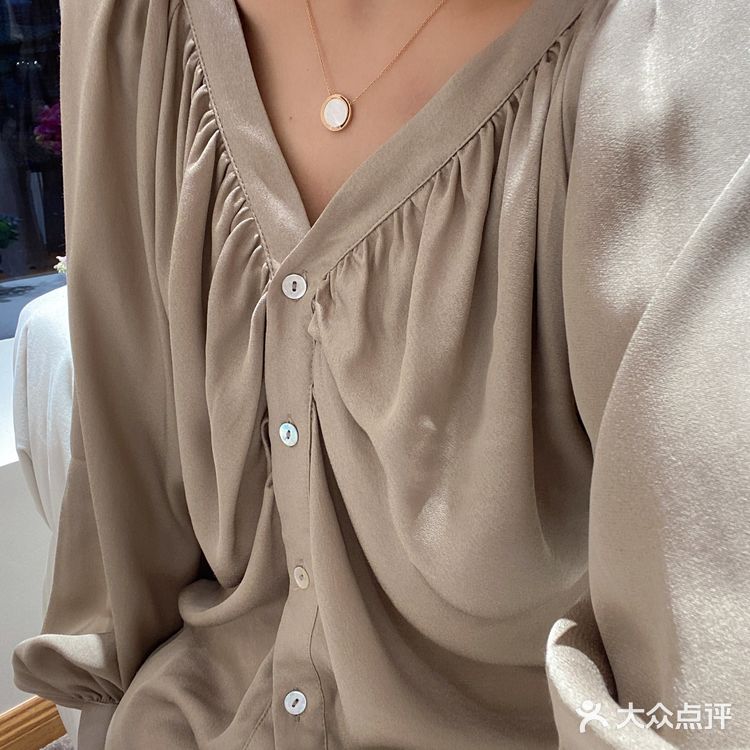 静安寺还有这么好逛的宝藏店铺呢