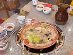 -阿婆情腊排骨火锅(金虹路店)