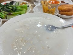 牛奶麥片-喜莲咖啡