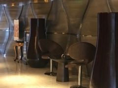 -上海滴水湖皇冠假日酒店