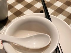 -新大咀港式茶餐厅(宝山万达店)