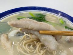 -明呈黄鱼面馆(斜土路店)