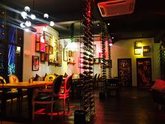 -拾光音乐餐酒吧(告庄星光夜市店)