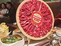 -海底捞火锅鲜切牛肉主题店(长寿路店)