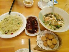 -乌镇那一年小院主题餐厅(甘泉西路店)