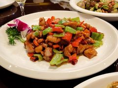 -喜乐餐厅•灯笼虾球首创者•本地小海鲜(二马路店)