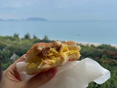 -三亚湾海居铂尔曼度假酒店