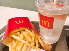 -麦当劳(新洲南路店)