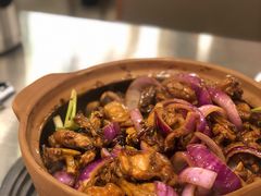 -胡须佬鸡煲四季火锅店(石厦西村直营店)