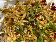 干煸藕丝-董厨煨汤馆(车站路店)