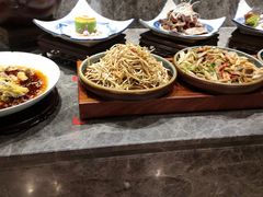 -吉布鲁牛排海鲜自助(假日国际店)