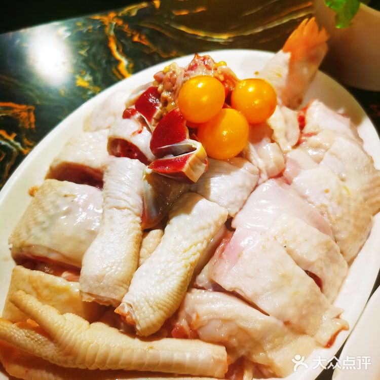 🔥广州探店|老火探炉鸡煲，清补凉锅底快黎试下几鲜⁉️