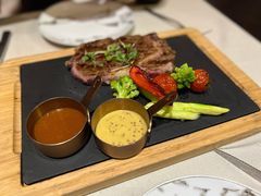 碳烤澳洲西冷牛排-YUE·6·西式融合餐厅(外滩六号店)