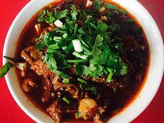 -谢老五跷脚牛肉·非遗传承店
