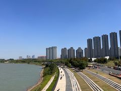 -南京眼步行桥