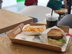 -龙治汉堡(中华城店)