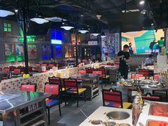 -马路牙子烧烤音乐酒馆(望京店)