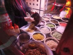 楼下的春卷-凤凰路何眼镜香辣蟹(花果园店)