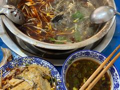 -云溪河冷锅鱼(成都玉林小吃街店)