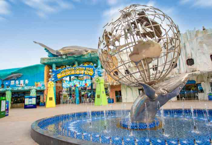 这里的小动物都很可爱,小宝贝特别喜欢