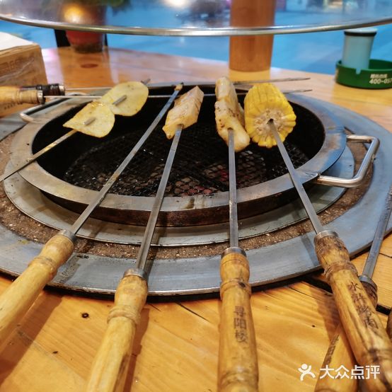 水湖烤肉寻阳楼(港澳广场店)