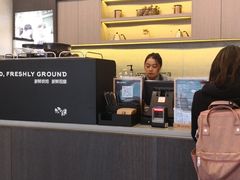 -luckincoffee瑞幸咖啡(香港名店街店)