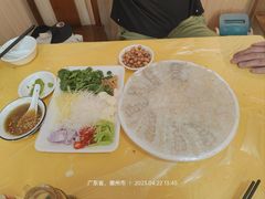 -官塘陈记鱼生·潮汕砂锅粥·牛肉火锅(潮枫路总店)