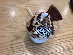-DQ·蛋糕·冰淇淋(大宁国际商业广场店)