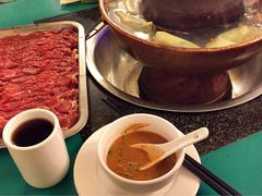 -月圆火锅(宁海东路二店)
