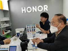 -荣耀授权专卖店(黄浦浙江中路店)
