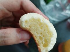 -顶东面包花园·生日蛋糕(世博店)
