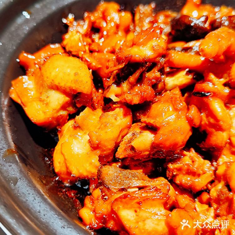 三杯鸡旗舰店：一杯米酒、一杯猪油、一杯酱油