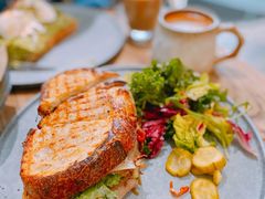 超级牛肉帕尼尼-O'mills Sourdough Bakery&Bistro(永嘉路店)