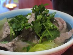 -冯烫烫跷脚牛肉·川菜小馆(武胜西街店)