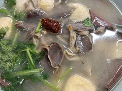 -金原鸭血粉丝汤·汤包·脆皮烤鸭(南京博物院店)