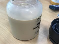 -瑞幸咖啡(大都会东方广场店)