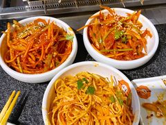 拌干豆腐-白玉·朝鲜族烤串(南山店)