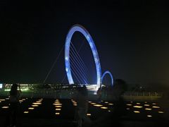 -南京眼步行桥