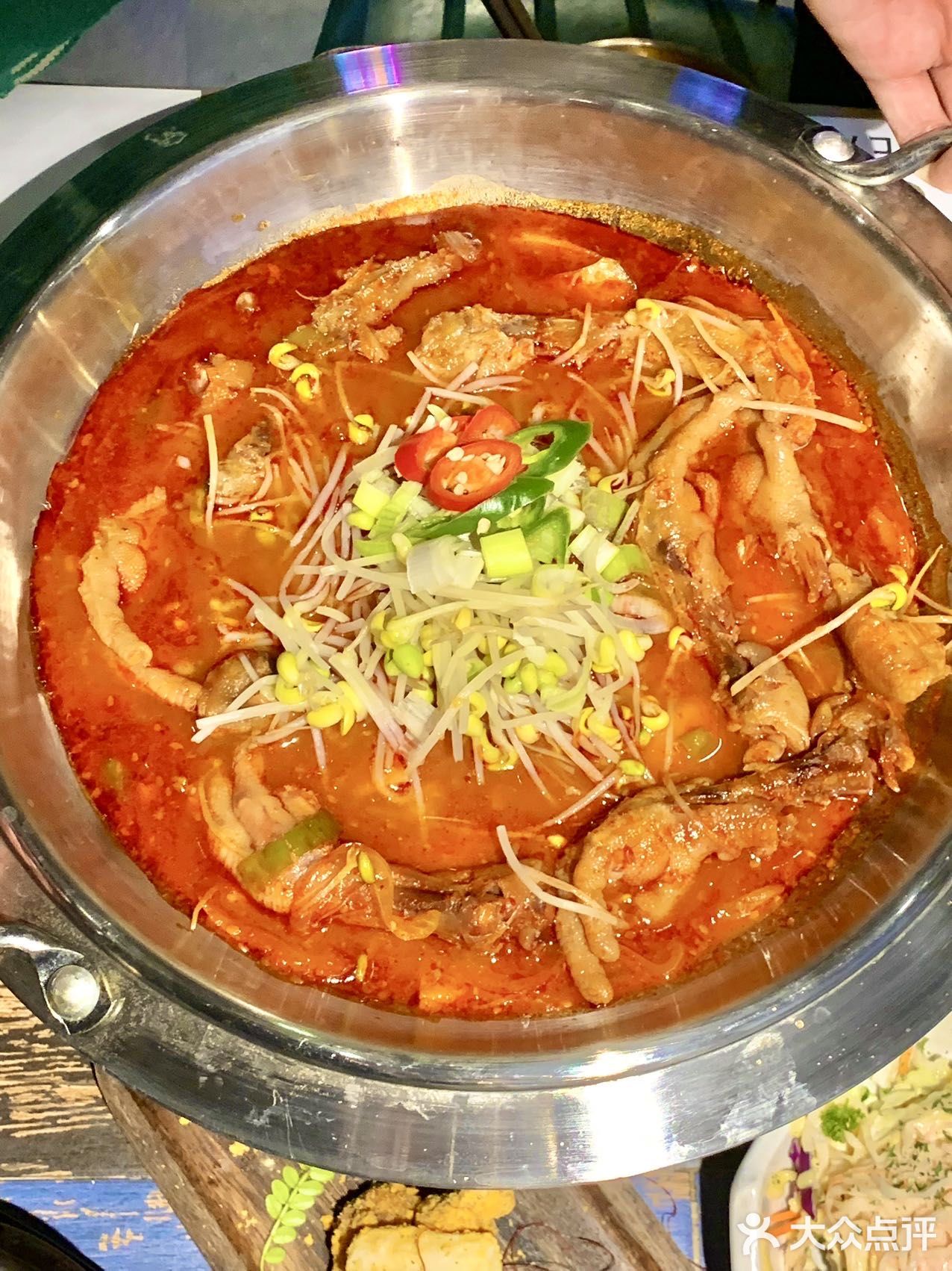 阁下 请和我一起吃韩料🇰🇷吧～