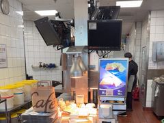 -麦当劳(展览路店)