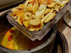 -野·大山里野生菌石锅土鸡(益田假日店)