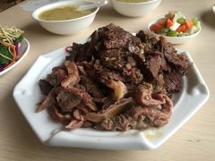 -闫家驴肉老店(华电一校店)