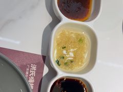 -洪氏嗨捞·广东猪肚鸡·椰子鸡火锅(西咸万象城店)