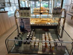-顶东面包花园·生日蛋糕(世博店)