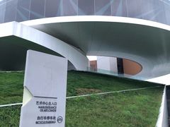 -郑东新区龙湖公共艺术中心